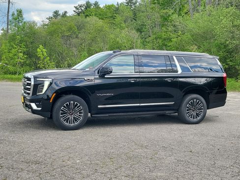 New 2026 GMC Yukon XL Elevation w/ Elevation Premium Package AWD/4WD image 1