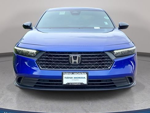 Used 2023 Honda Accord Sport image 3