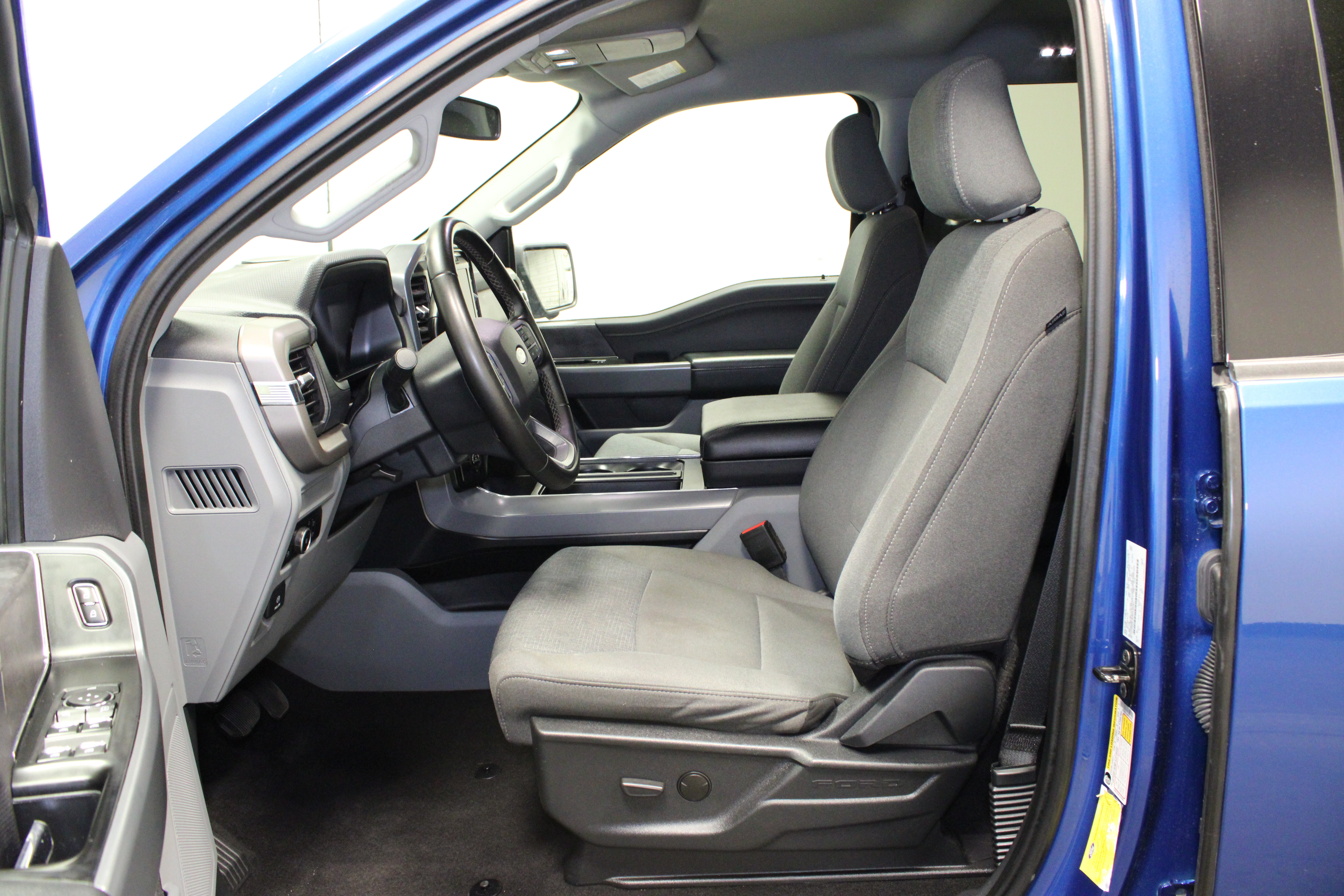 Used 2024 Ford F150 XLT w/ Mobile Office Package AWD/4WD image 18
