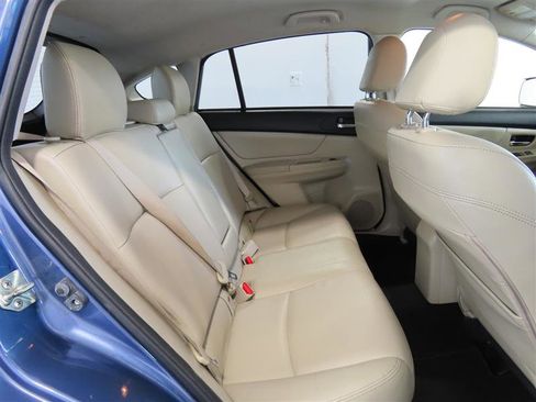 Used 2013 Subaru Crosstrek 2.0i Limited image 32