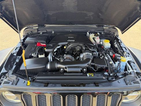 Used 2018 Jeep Wrangler Unlimited Rubicon image 19