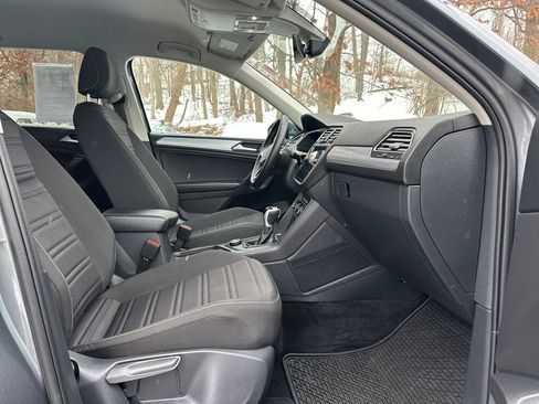 Certified 2024 Volkswagen Tiguan S image 16