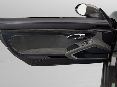 Used 2025 Porsche 718 Cayman GTS RWD image 20