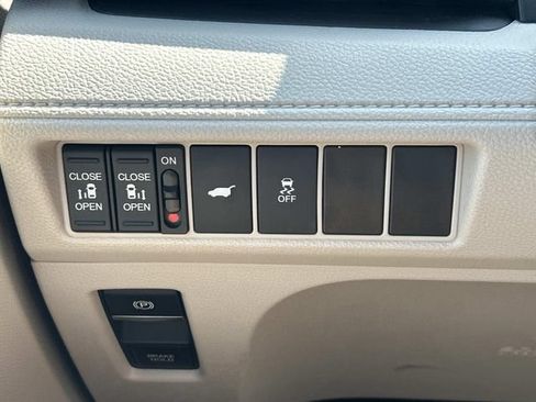 Used 2025 Honda Odyssey EX-L image 35