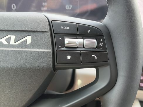 New 2026 Kia Sportage SX FWD image 26