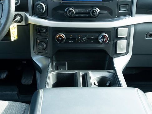 Used 2021 Ford F150 XLT w/ Trailer Tow Package image 34