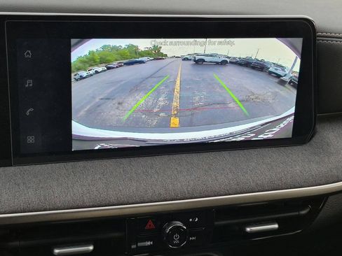 Used 2026 Nissan Kicks SV FWD image 18