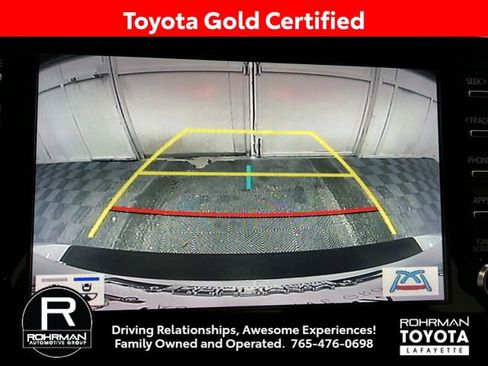 Certified 2022 Toyota Camry SE image 24