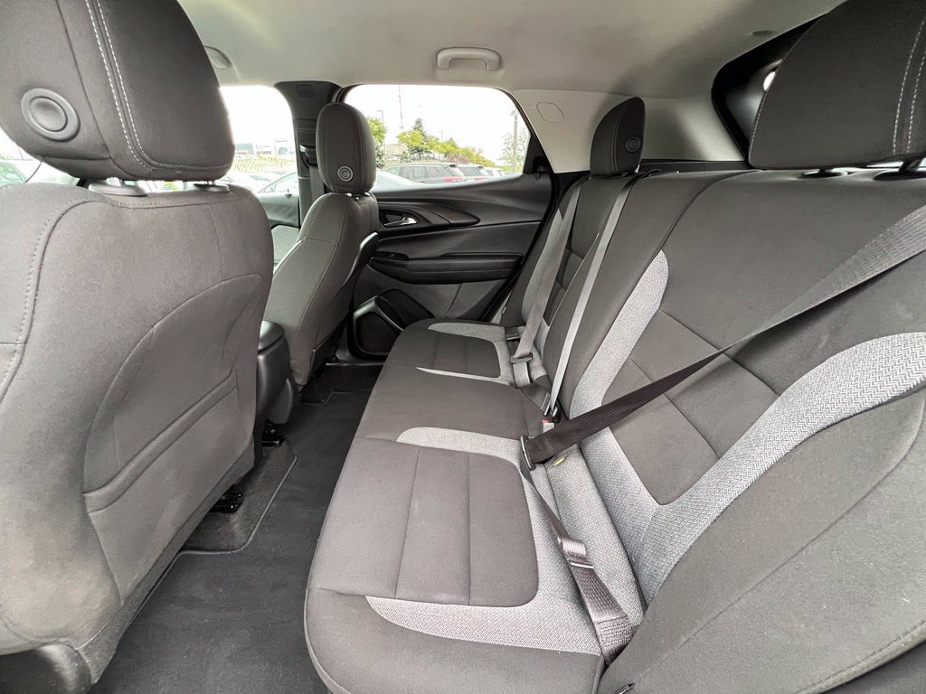 Used 2023 Chevrolet TrailBlazer LT FWD image 21