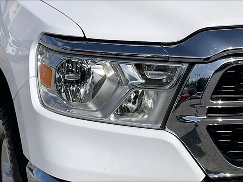 Used 2024 RAM 1500 Big Horn AWD/4WD image 23