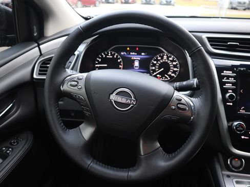 Certified 2024 Nissan Murano SV w/ SV Midnight Edition Package image 25