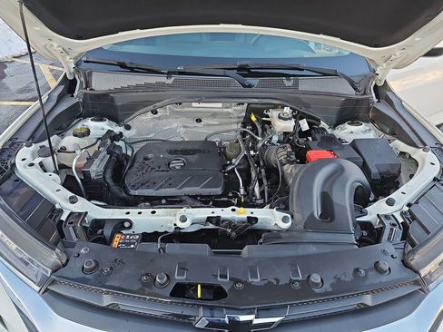 Used 2021 Chevrolet TrailBlazer LT w/ Premium Seating Package image 28