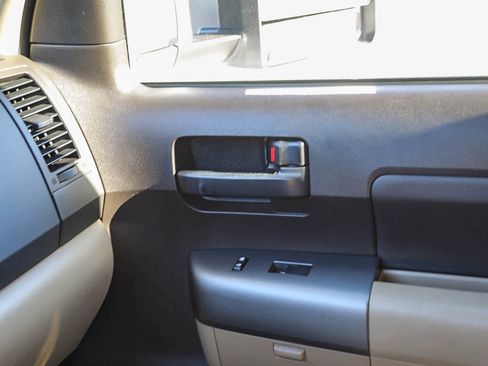 Used 2011 Toyota Tundra 2WD CrewMax w/ Tow Pkg image 21