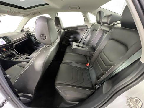 Used 2023 Volkswagen Jetta SEL image 25