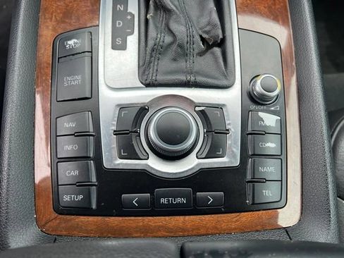 Used 2009 Audi Q7 4.2 Prestige AWD/4WD image 25