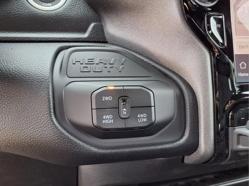 New 2026 RAM 2500 Tradesman AWD/4WD image 20