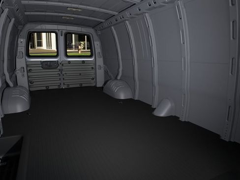 New 2026 Chevrolet Express 2500 Extended RWD image 17