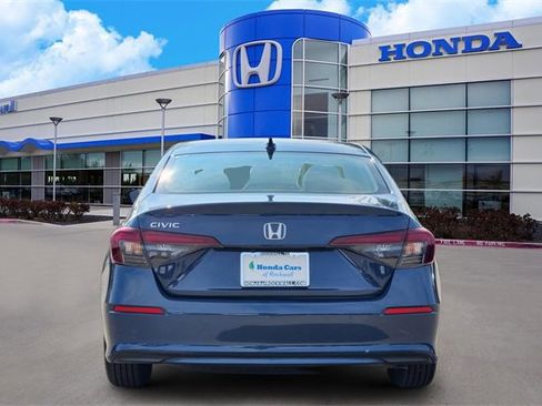 Certified 2025 Honda Civic LX image 5