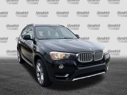Used 2017 BMW X3 xDrive28i image 2