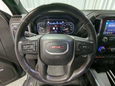 Used 2020 GMC Sierra 1500 AT4 w/ AT4 Premium Package AWD/4WD image 29