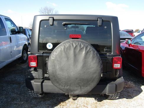 Used 2015 Jeep Wrangler Sport w/ Quick Order Package 24S image 4