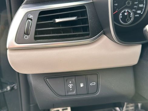 Used 2023 Genesis G70 3.3T w/ Sport Advanced Package image 24