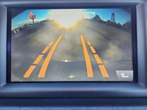 Used 2012 Land Rover Range Rover HSE image 30