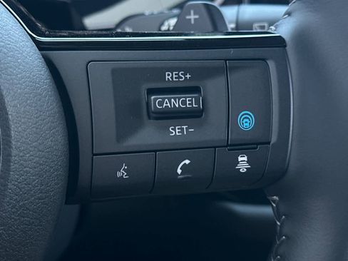 New 2025 Nissan Pathfinder SL image 29