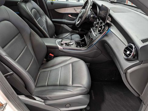 Used 2019 Mercedes-Benz GLC 300 4MATIC Coupe image 33