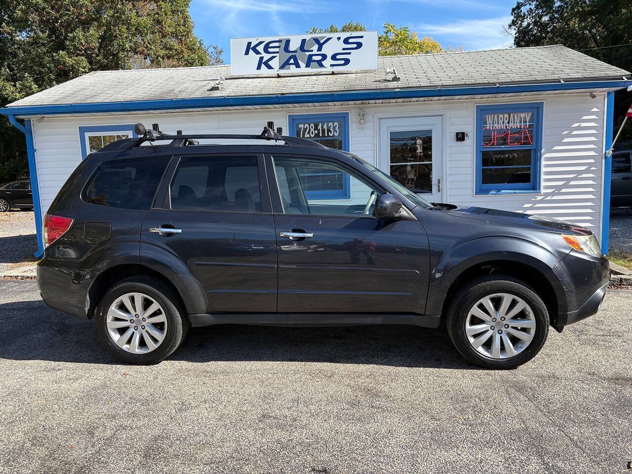 Used 2012 Subaru Forester 2.5X Premium w/ All-Weather Pkg AWD/4WD image 2