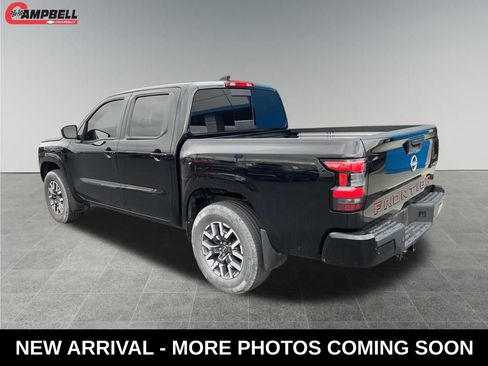 Used 2023 Nissan Frontier SV w/ SV Convenience Package image 3