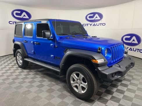 Used 2022 Jeep Wrangler Unlimited Sport image 1