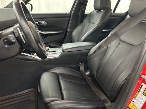 Used 2023 BMW 330i xDrive Sedan w/ M Sport Package AWD/4WD image 9