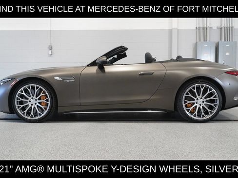 New 2026 Mercedes-Benz SL 63 AMG S e Performance 4MATIC image 4