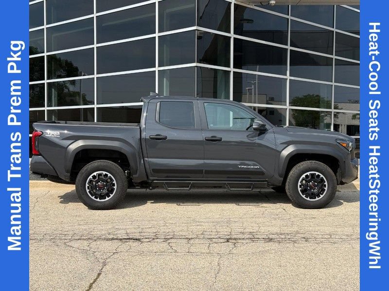 Used 2024 Toyota Tacoma TRD Off-Road w/ TRD Off Road Premium Package AWD/4WD image 2