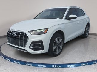 Used 2023 Audi Q5 2.0T Premium w/ Convenience Package AWD/4WD video 1