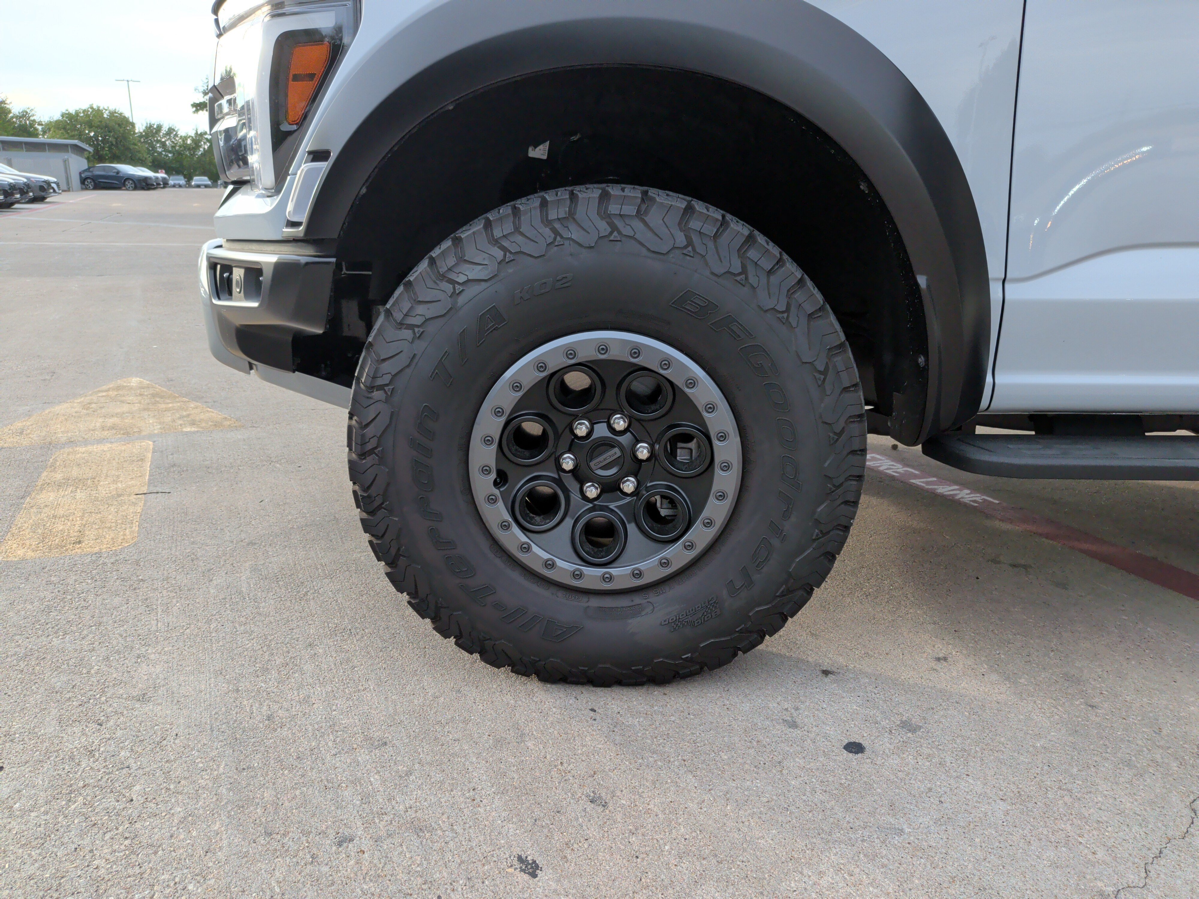 Used 2025 Ford F150 Raptor AWD/4WD image 12