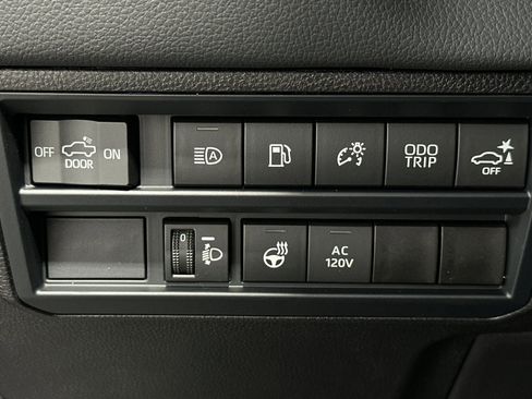 New 2026 Toyota Tundra Limited image 30