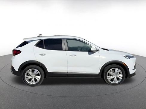 Used 2025 Buick Encore GX Preferred image 16