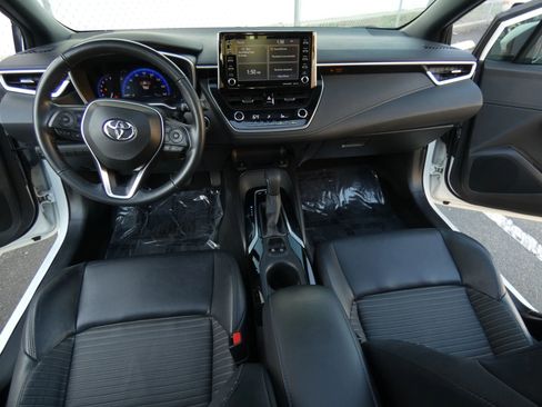 Used 2020 Toyota Corolla XSE image 22