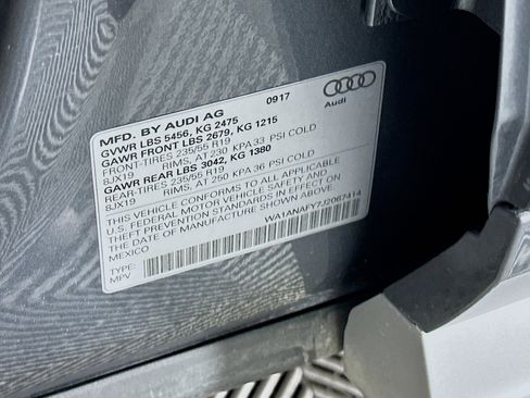 Used 2018 Audi Q5 2.0T Premium w/ Convenience Package image 12