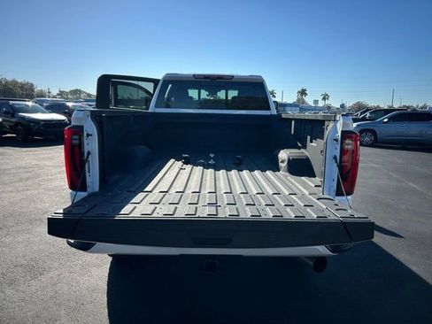 Certified 2025 GMC Sierra 2500 Denali Ultimate w/ Max Trailering Package image 16