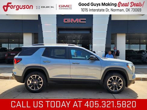 New 2027 GMC Terrain Elevation w/ Elevation Premium Package FWD image 3