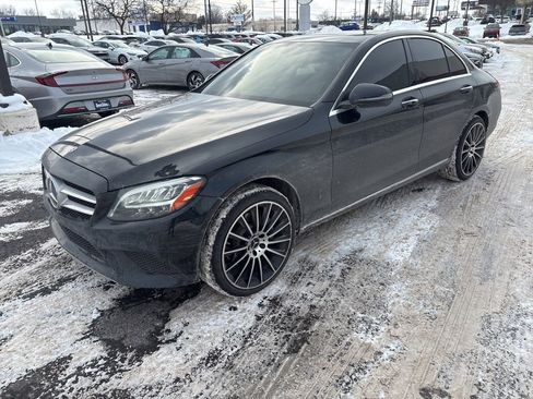 Used 2019 Mercedes-Benz C 300 4MATIC Sedan image 1