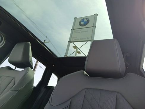 New 2025 BMW X3 xDrive30i w/ Convenience Package AWD/4WD image 28