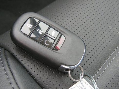 Certified 2024 Honda CR-V EX-L image 9