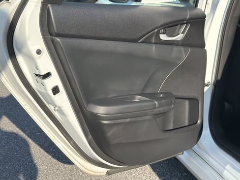Used 2019 Honda Civic Sport image 23