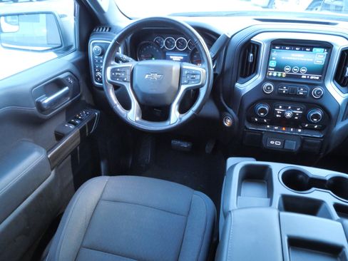 Used 2019 Chevrolet Silverado 1500 RST w/ All-Star Edition image 9