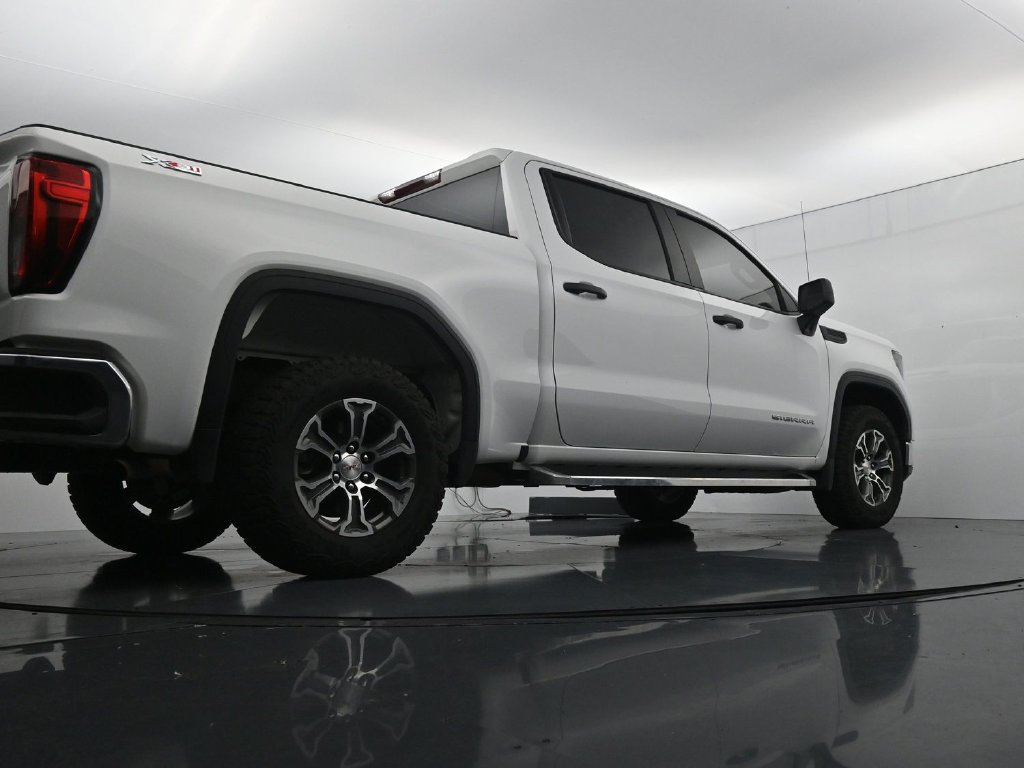 Used 2025 GMC Sierra 1500 Pro w/ Pro Value Package AWD/4WD image 37