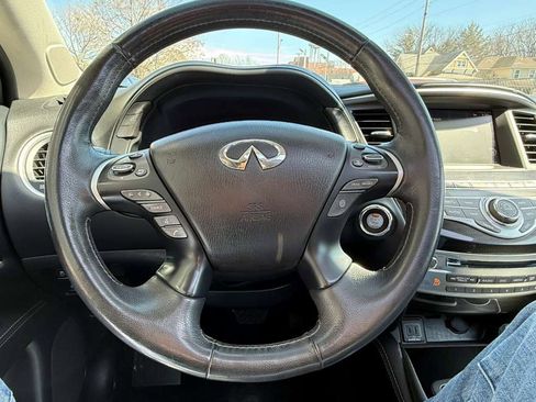 Used 2019 INFINITI QX60 Luxe w/ Essential Package image 29